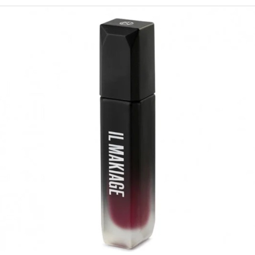 NWT INFINITY LIP CREAM
LONG-WEAR MATTE DANGER 406 LIP COLOR 5.5 fl oz